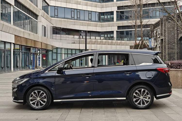 Used BYD Song MAX 2021 Upgraded Model 1.5T Automatic Luxury 7-Seater