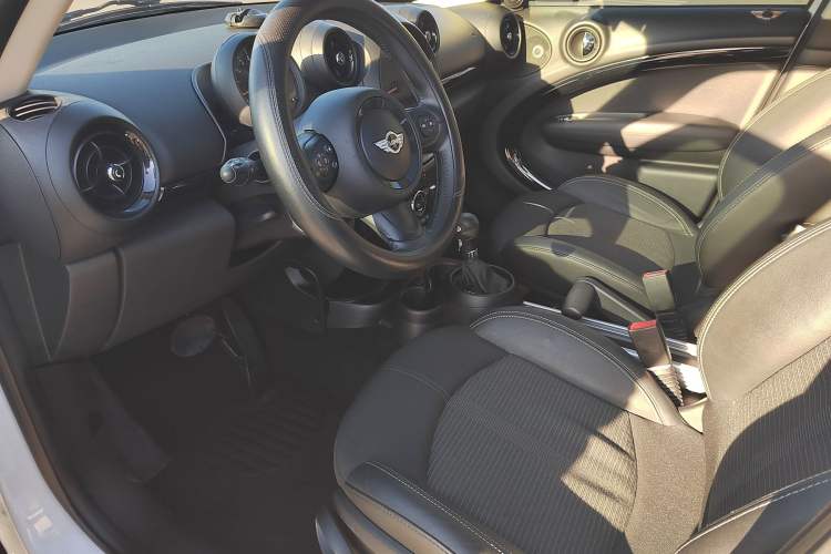 Used MINI Countryman 2016 1.6T COOPER ALL4 Fun Equipment Enthusiast