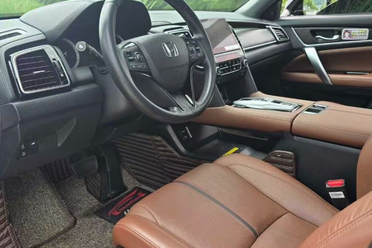 Used Honda UR-V 2020 370TURBO Two-Wheel Drive Luxury Edition