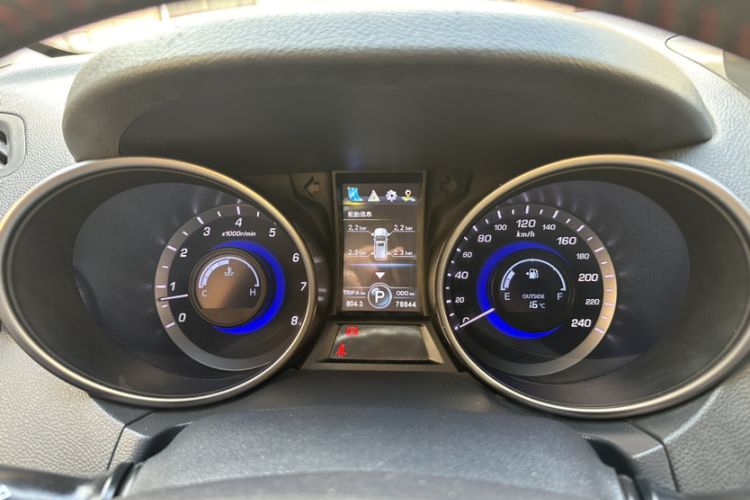 Used Changan CS75 2015 1.8T Automatic 4x4 Elite Model China V Standard
