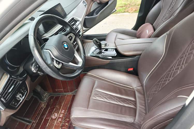 Used BMW 5 Series 2018 Facelifted 530Li Luxury Edition Premium Package Left Front Seat