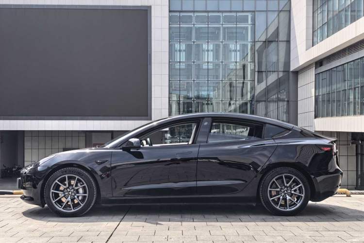 Used Tesla Model 3 2022 Rear-Wheel-Drive Version