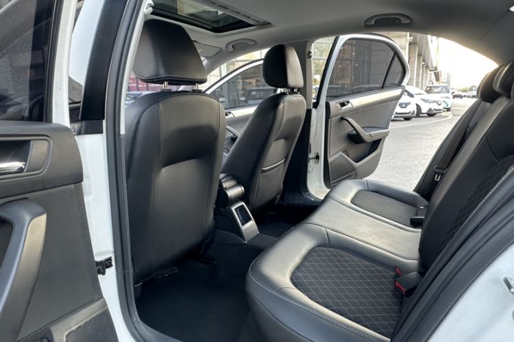 Used Skoda Rapid 2018 1.6L Automatic Comfort Edition
