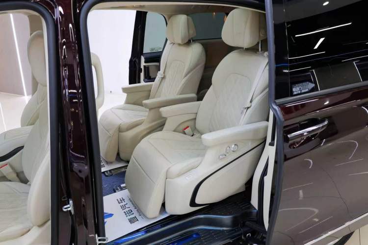 Used Buick GL8 2020 Avenir Avia Six-Seat Deluxe Edition
