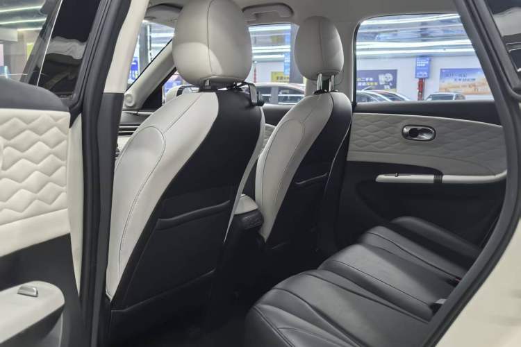 Used Dongfeng NAMMI 01 2024 330 Industry Edition