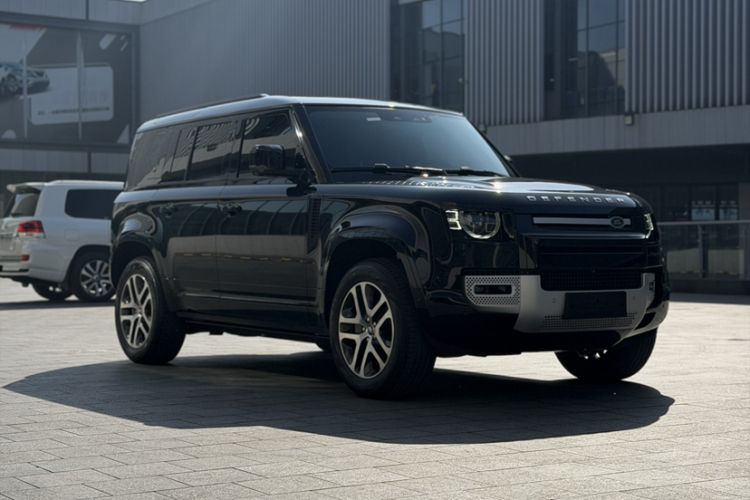 Used Land Rover Defender 2024 110 3.0T P400 X-DYNAMIC HSE Exterior 11