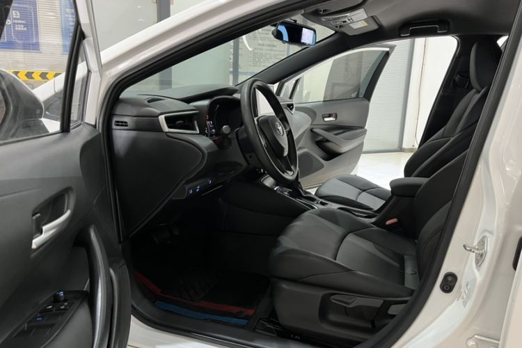 Used Toyota Levin 2022 TNGA 1.5L CVT Leading Edition Interior 5