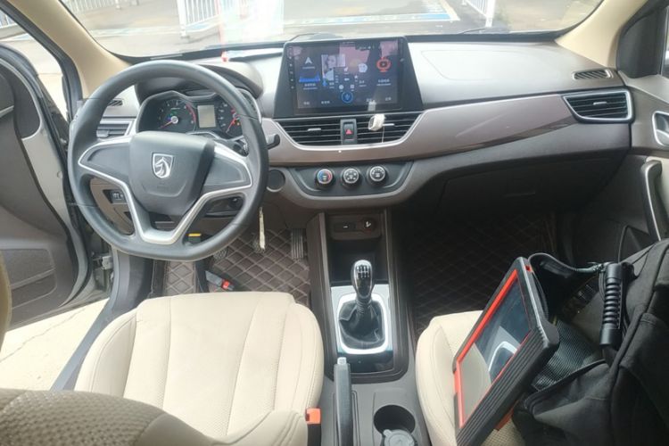 Used Baojun 310W 2017 1.5L Manual Comfort Version China V
