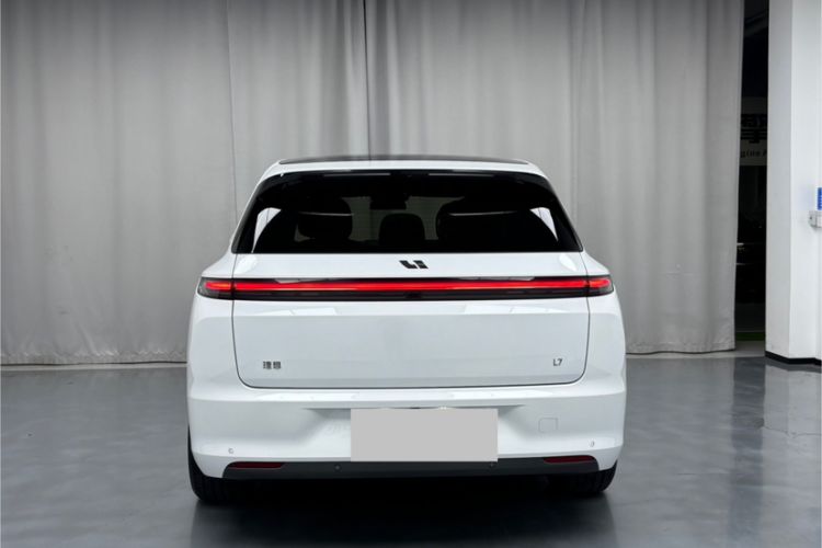 Used Li Auto L7 2023 Pro Model
