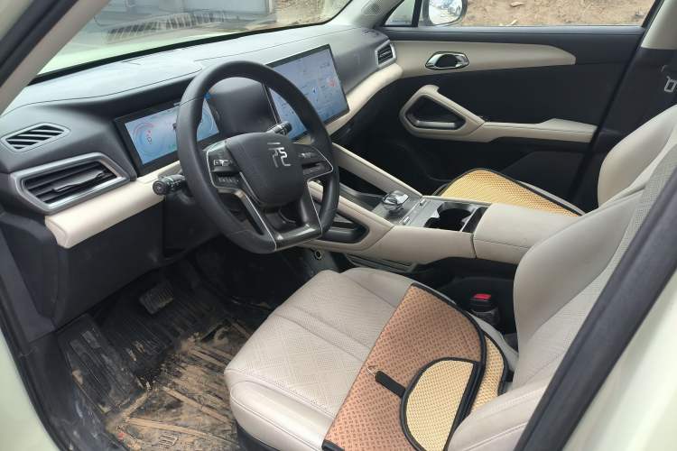 Used BYD Yuan UP 2024 401KM Leading Edition