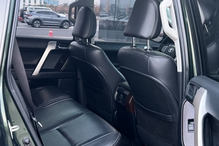 Used Toyota Prado 2016 2.7L Automatic Standard Edition