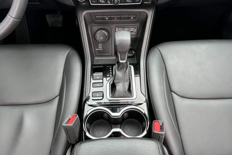 Used Jeep Grand Commander 2018 2.0T Four-Wheel Drive Enjoyment Edition China VI