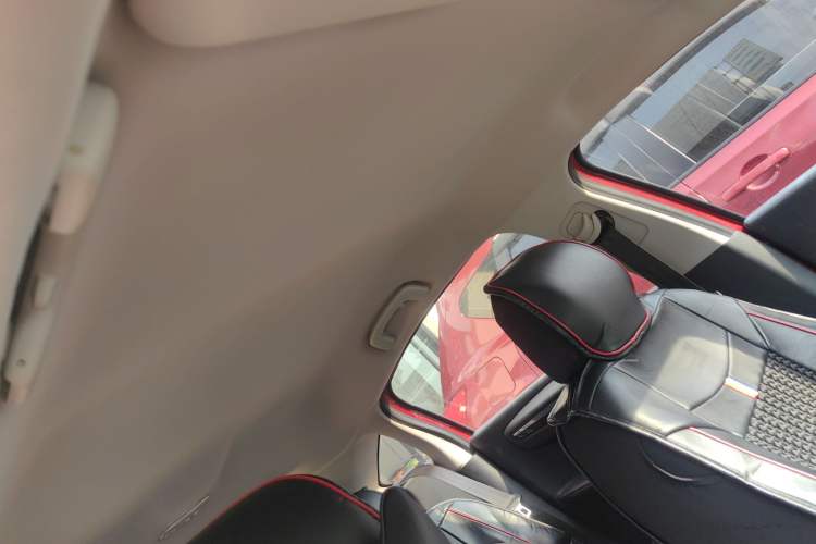 Used Citroen C-Quatre 2013 Facelifted CROSS 1.6L Automatic Interior 2