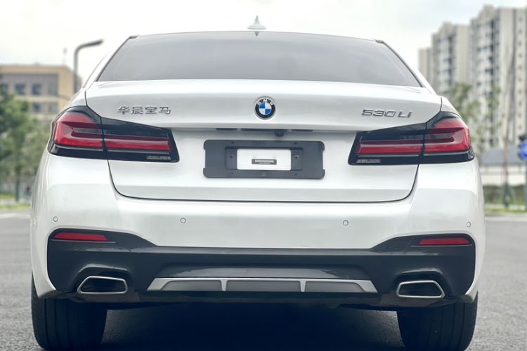 Used BMW 5 Series 2021 Facelifted 530Li Leading Edition M Sport Package