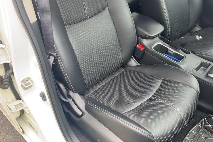 Used Nissan Sylphy 2021 Classic 1.6XE CVT Comfort Edition Right Front Seat