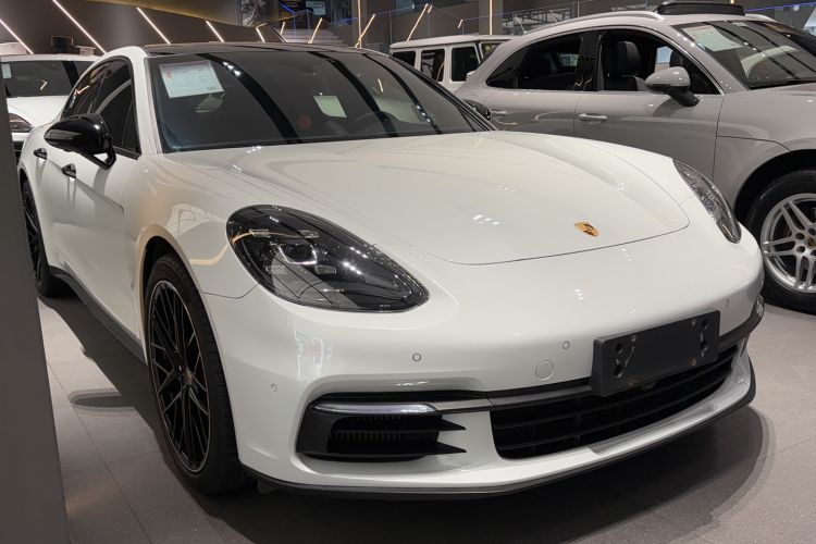 Used Porsche Panamera 2019 Panamera 2.9T
