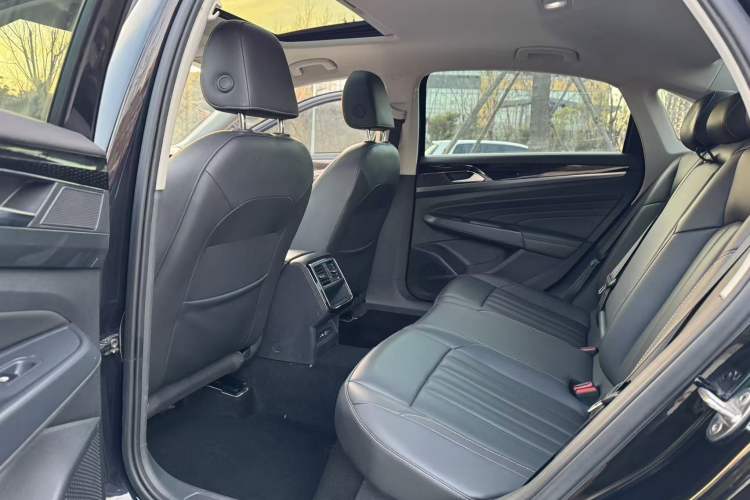 Used Volkswagen Passat 2022 280TSI Business Edition
