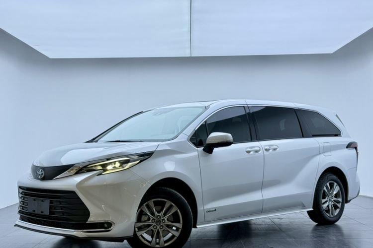 Used Toyota SIENNA 2023 2.5L Hybrid Comfort Edition