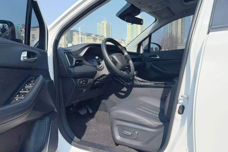 Used GAC Trumpchi GS4 2020 270T Automatic Smart Connectivity Edition Interior 3