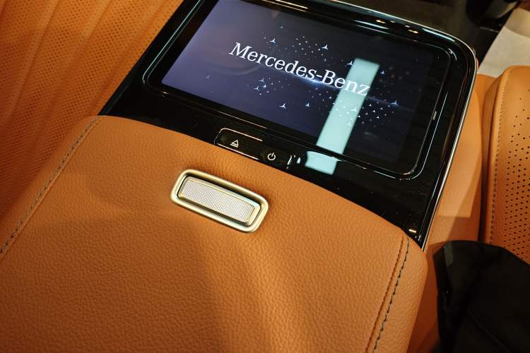 Used Mercedes-Benz S-Class New Energy 2023 S 450 e L Plug-in Hybrid Sedan
