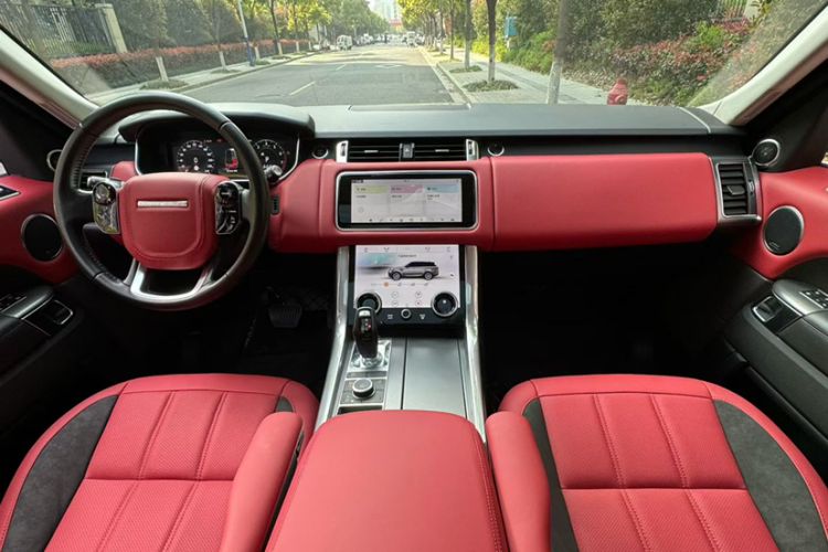 Used Land Rover Range Sport 2022 3.0 L6 SE Interior 1