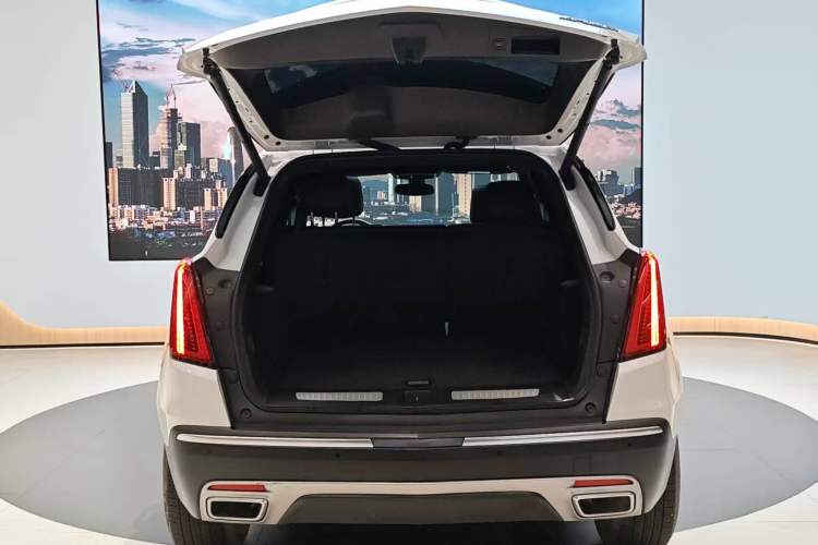 Used Cadillac XT5 2022 2.0T Two-Wheel Drive Luxury Version
