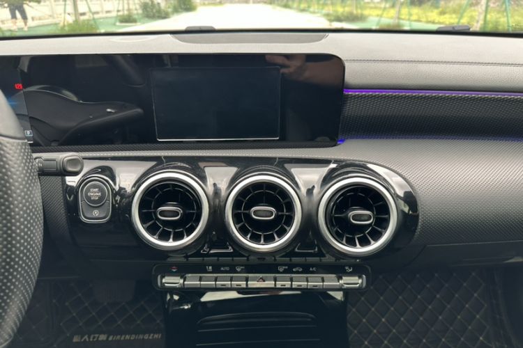 Used Mercedes-Benz A-Class 2019 Restyled A 180 L Sport Sedan Audio And AC Panel