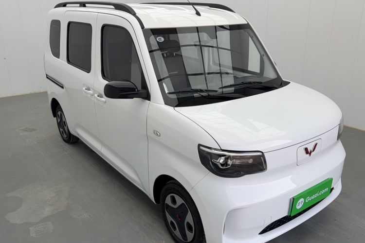 Used Wuling Zhiguang New Energy 2025 Model 305km Ambitious Edition
