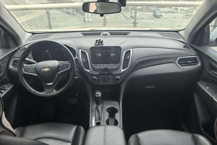 Used Chevrolet Equinox 2018 535T Automatic YuJie Edition