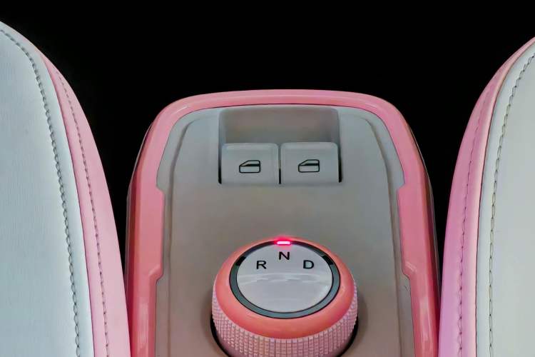 Used Chery New Energy QQ Ice Cream 2022 Taohuanxi Sweet Peach Edition