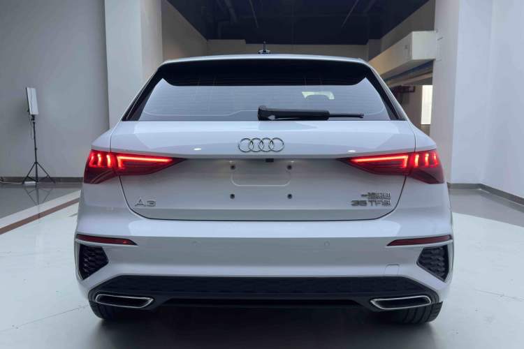 Used Audi A3 2021 Sportback 35 TFSI Fashionable Sports Model
