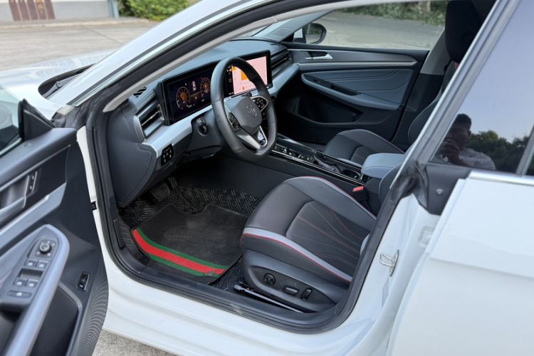 Used Volkswagen Lamando 2023 Lavida L 280TSI DSG Cool & Spicy Edition