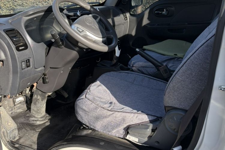 Used JAC EX6 2023 i3 New Energy No.1 Cargo Vehicle
