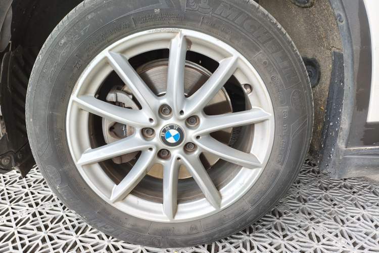 Used BMW X1 2019 sDrive18Li Fashion Model Exterior 4