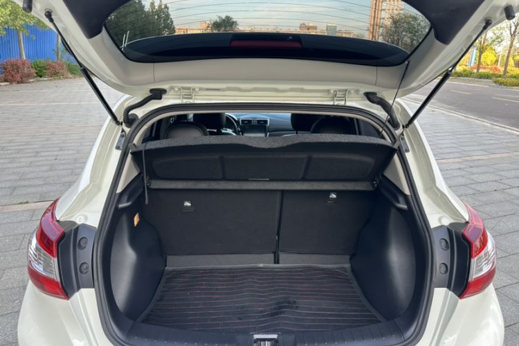 Used Nissan Tiida 2021 1.6L CVT Cool Edition Trunk