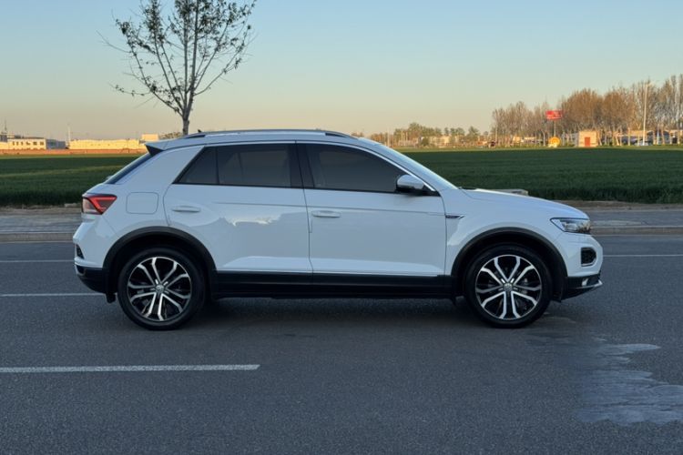 Used Volkswagen T-ROC 2020 280TSI DSG Two-Wheel Drive Comfort Version Exterior 3