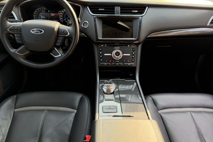 Used Ford Taurus 2018 EcoBoost 245 Premier Edition China V Standard