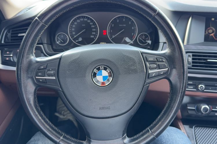 Used BMW 5 Series 2014 520Li Elegant Model