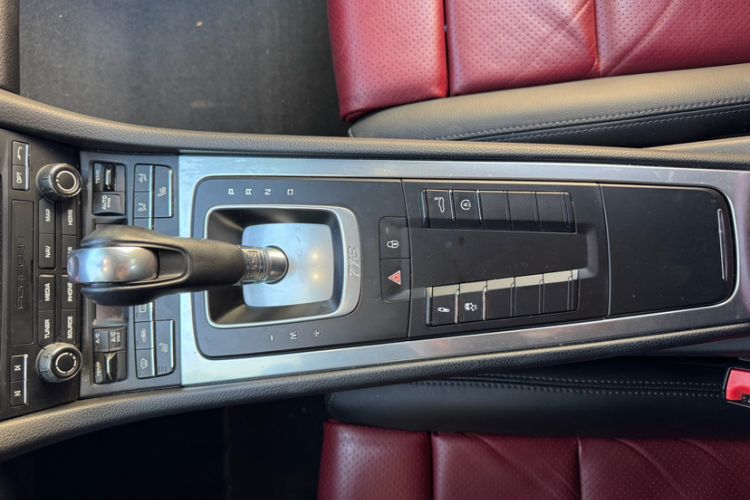 Used Porsche 718 2016 Cayman 2.0T