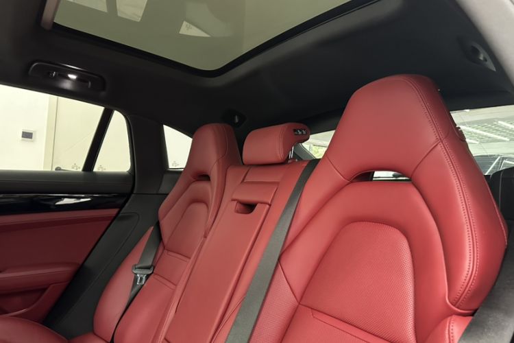 Used Porsche Panamera 2022 Panamera 4 Sport Turismo 2.9T
