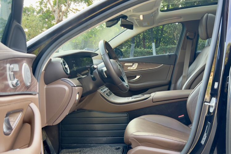 Used Mercedes-Benz E-Class 2021 Facelift E 300 L Stylish Edition
