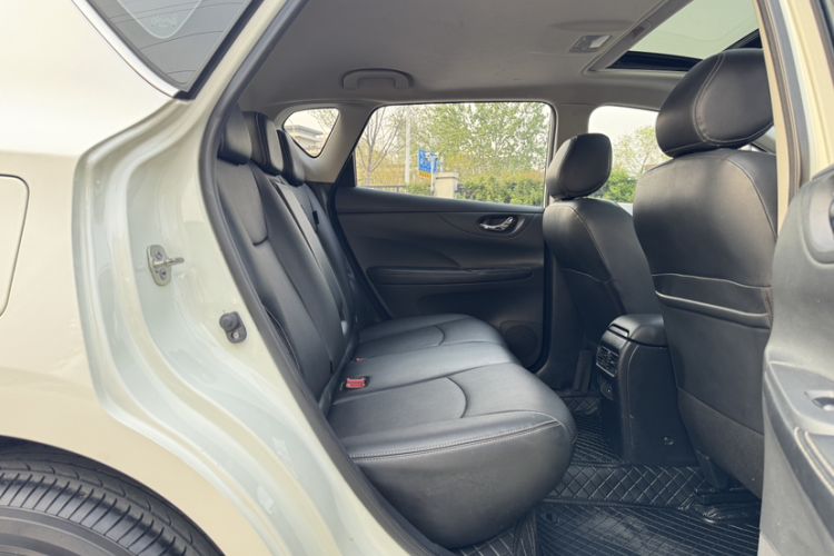 Used Nissan Tiida 2021 1.6L CVT Smart Drive Edition Headliner