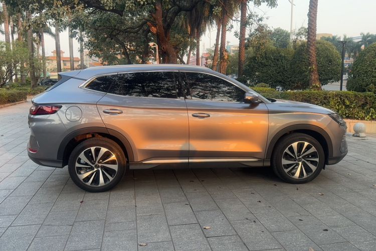 Used BYD Song PLUS New Energy 2023 Champion Edition DM-i 110KM Flagship Model