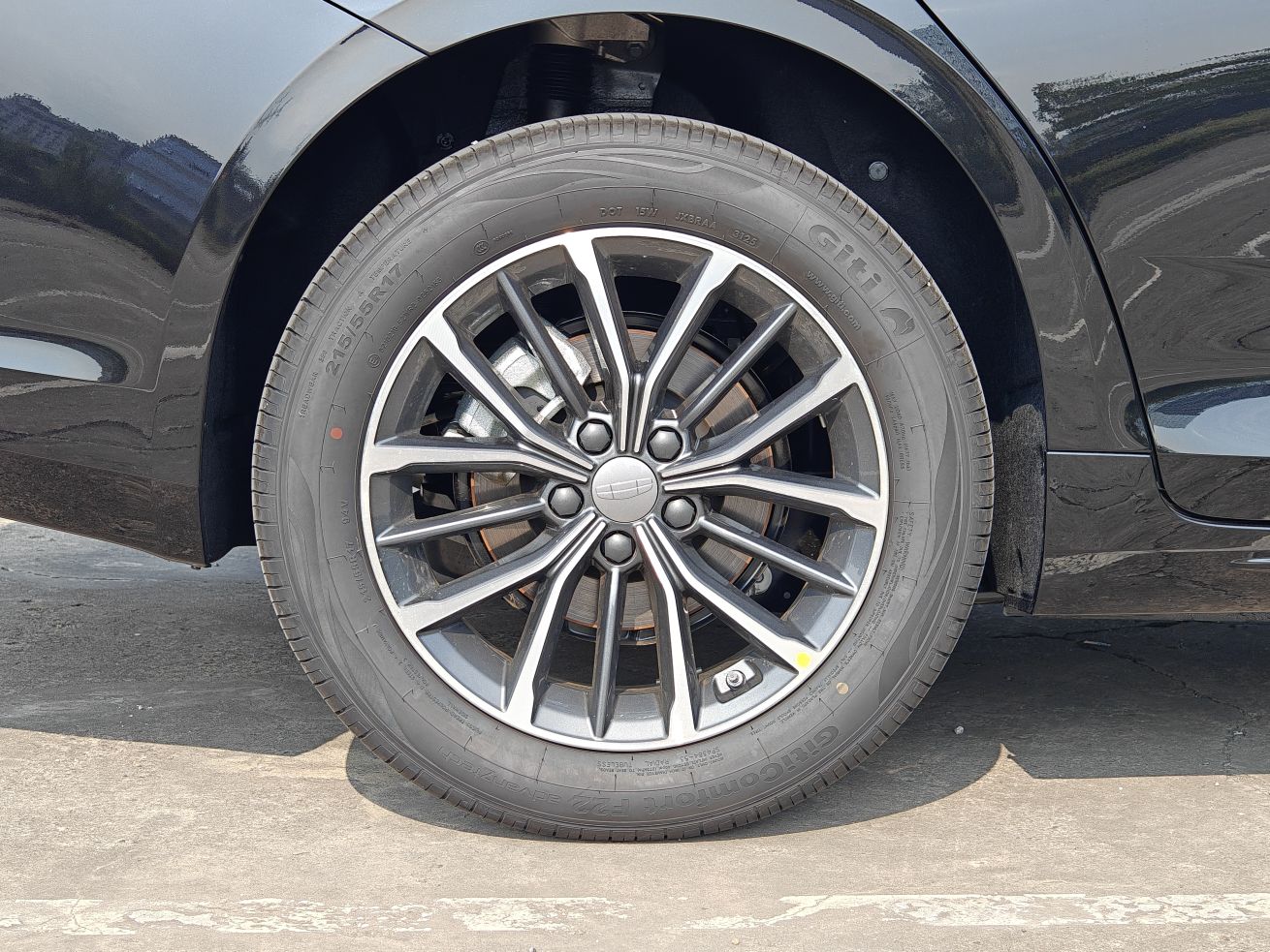 Geely Auto Preface 2025 Dongfang Yao 1.5TD Fuyao Edition — снимка 16