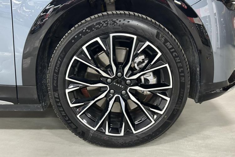 Used Zeekr 7X 2025 75 kWh Rear-Wheel Drive Intelligent Driving Version Exterior 5