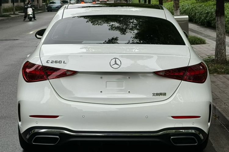 Used Mercedes-Benz C-Class 2024 Second Facelift C 260 L Sport Edition Exterior 4