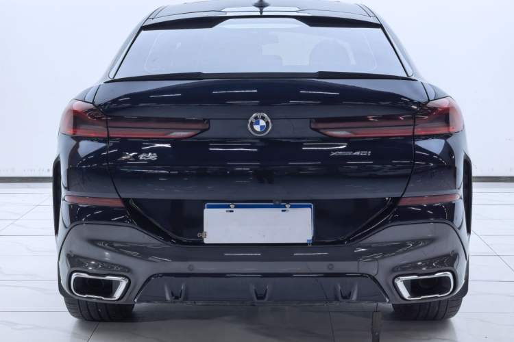 Used BMW X6 2021 xDrive30i M Sport Package Exterior 10