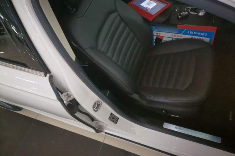 Used Ford Mondeo 2017 EcoBoost 200 Luxury Model
