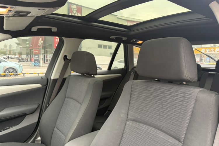 Used BMW X1 2014 sDrive18i Fashion Model