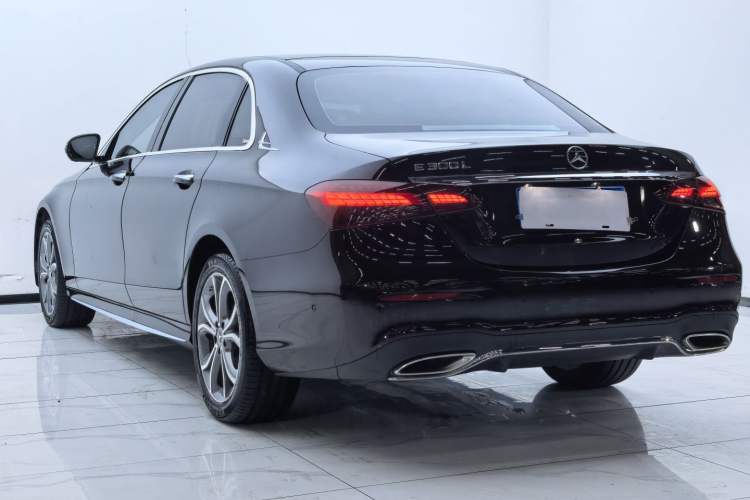 Used Mercedes-Benz E-Class 2022 Revised E 300 L Sport Luxury Edition Exterior 11